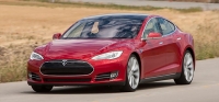 В марте 2016 года Tesla презентует свою новинку Model III, оппонируя BMW 3-Series