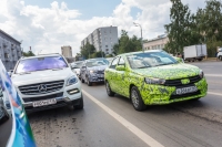 Опубликованы новые снимки &quot;президентского тест драйва&quot; будущих моделей АвтоВАЗ