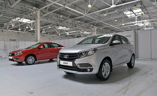 АВТОВАЗ официально показал почти серийные Lada Vesta и Xray (фото)