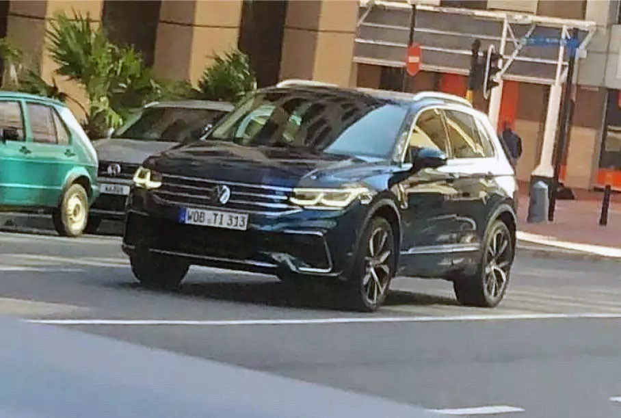 Премьеру обновленного VW Tiguan 2020 отложили из-за короновируса. Но фото уже утекли в интернет