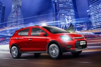 Бюджетный кроссовер Lifan Х50: теперь и в России